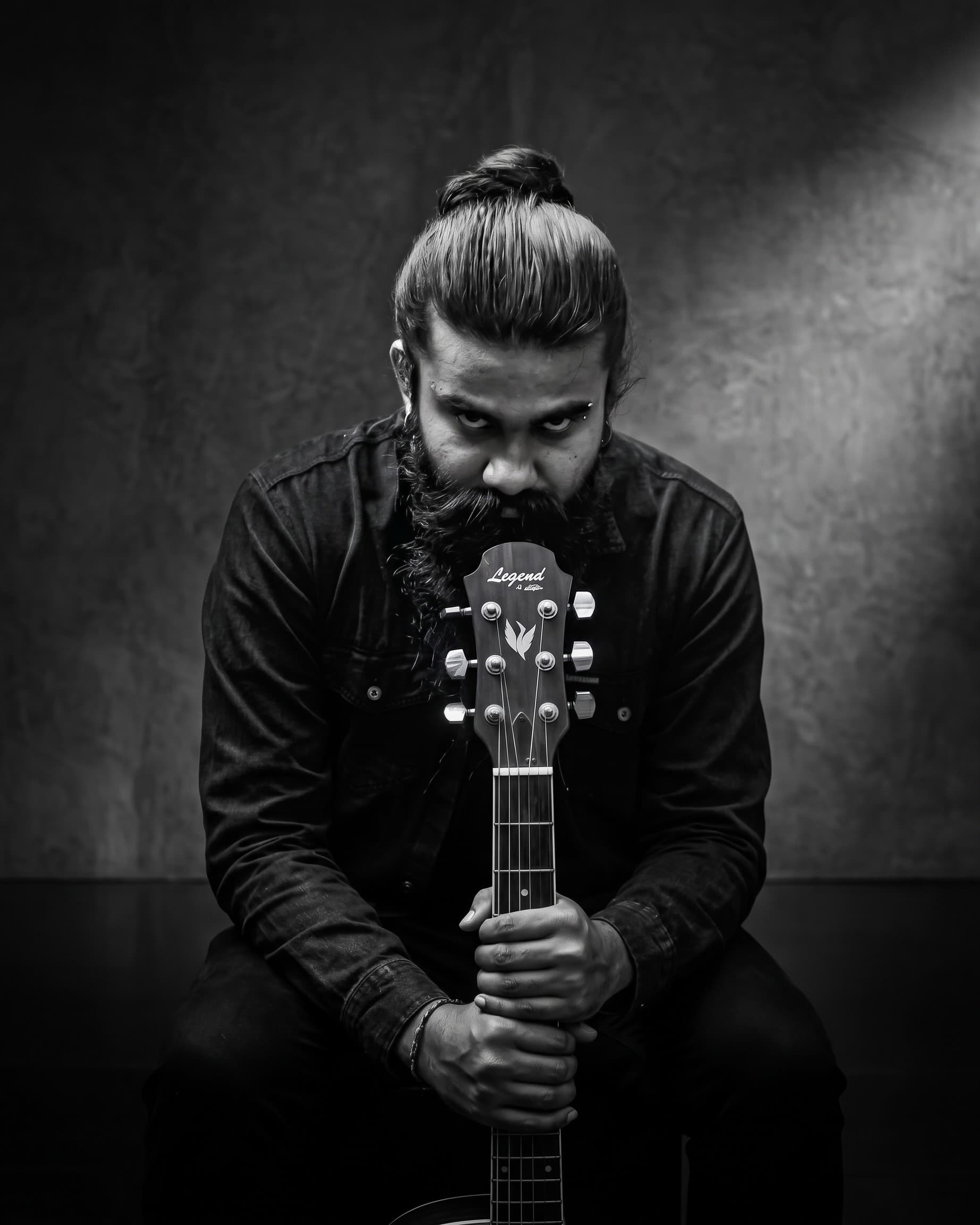 Isuru Chaturanga Meneripitiya — Singer & Music Director